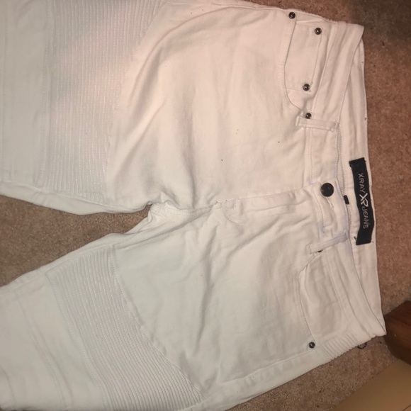 WHITE JEAN SHORTS FOR CHEAP - Picture 1 of 2